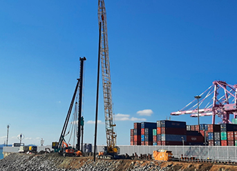 기술기사 매립지 연약지반의 연동침하 문제에 ...